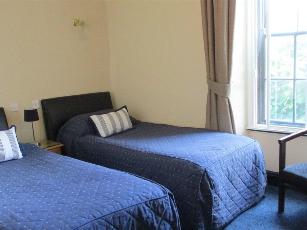 The County Hotel Haverfordwest Εξωτερικό φωτογραφία